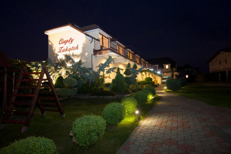 Cieply Zakatek Apartamento Rewal Exterior foto