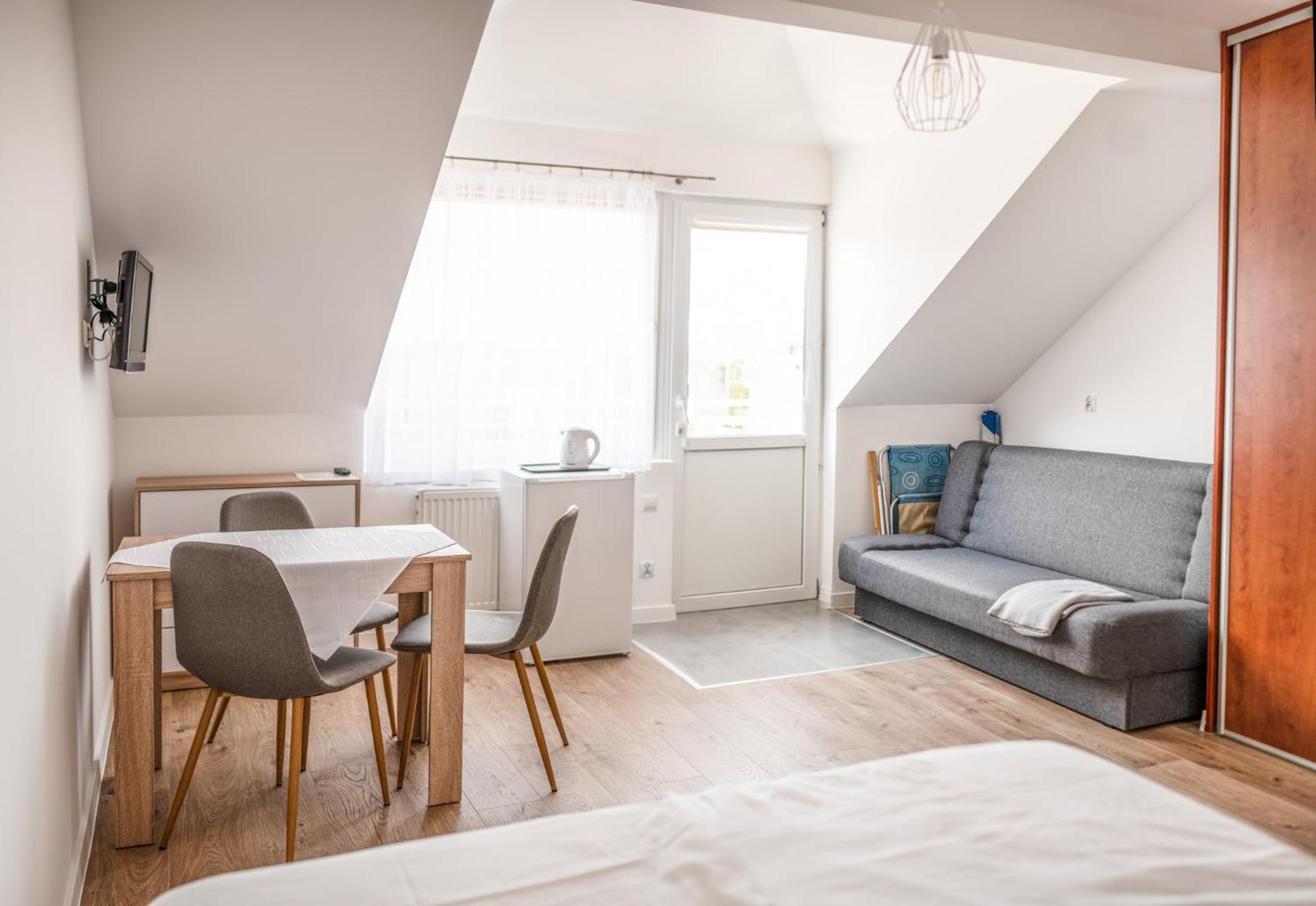 Cieply Zakatek Apartamento Rewal Quarto foto